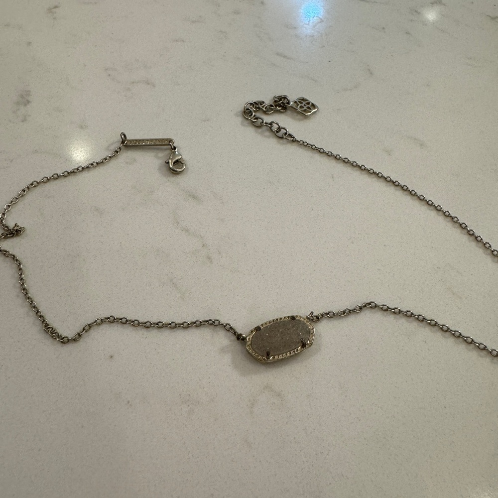 Kendra Scott Necklace